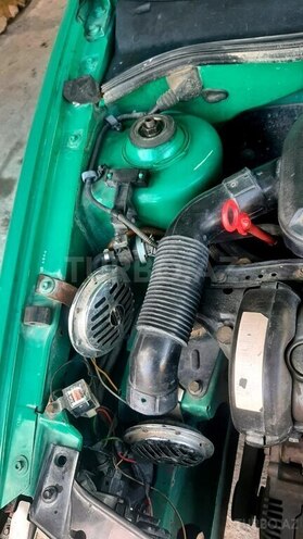 Volkswagen Polo 1996, 137,000 km - 1.6 l - Zaqatala