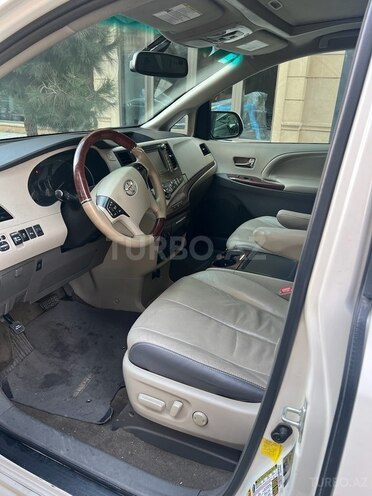 Toyota Sienna 2011, 190,000 km - 3.5 l - Bakı
