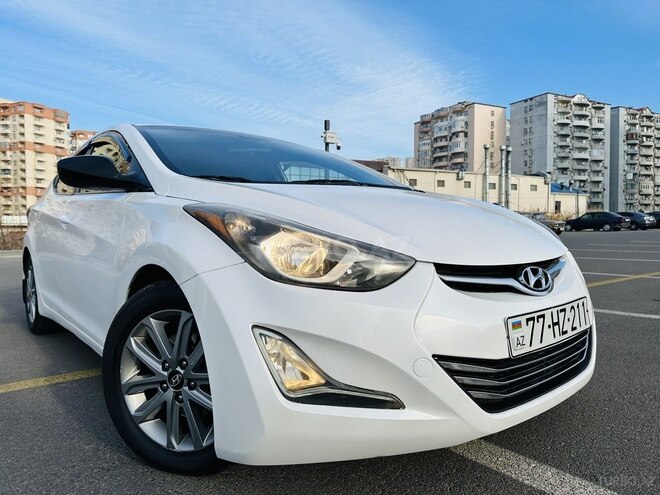 Hyundai Elantra 2015, 95,241 km - 1.8 l - Bakı