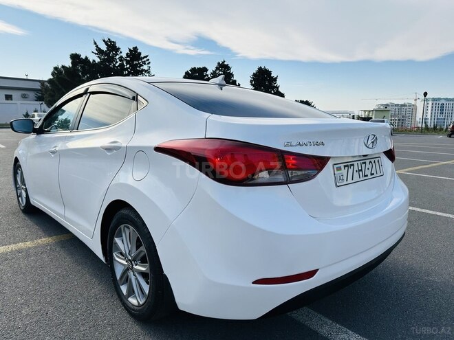 Hyundai Elantra 2015, 95,241 km - 1.8 l - Bakı
