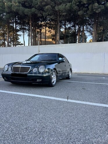 Mercedes E 270 2000, 199,000 km - 2.7 l - Sumqayıt