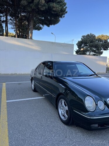 Mercedes E 270 2000, 199,000 km - 2.7 l - Sumqayıt