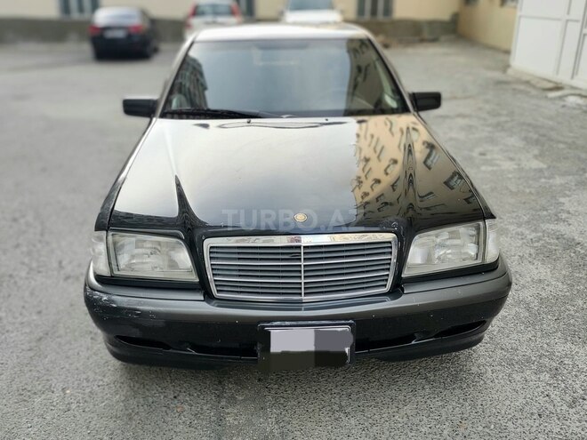 Mercedes C 200 1995, 324,000 km - 2.0 l - Bakı