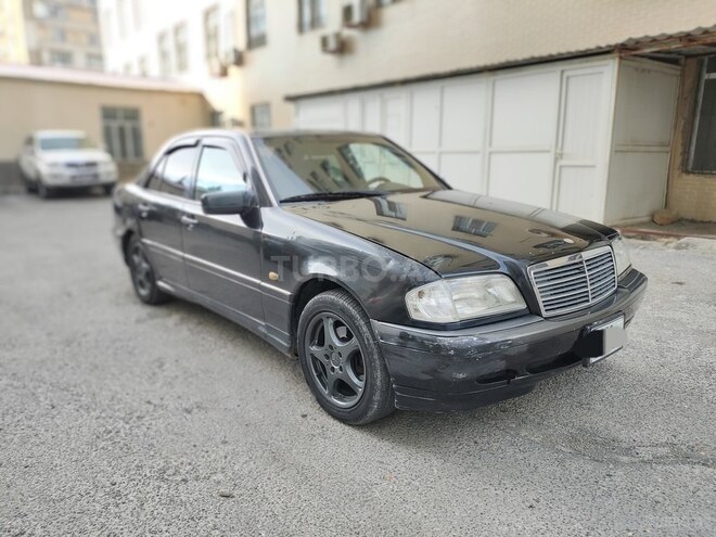 Mercedes C 200 1995, 324,000 km - 2.0 l - Bakı