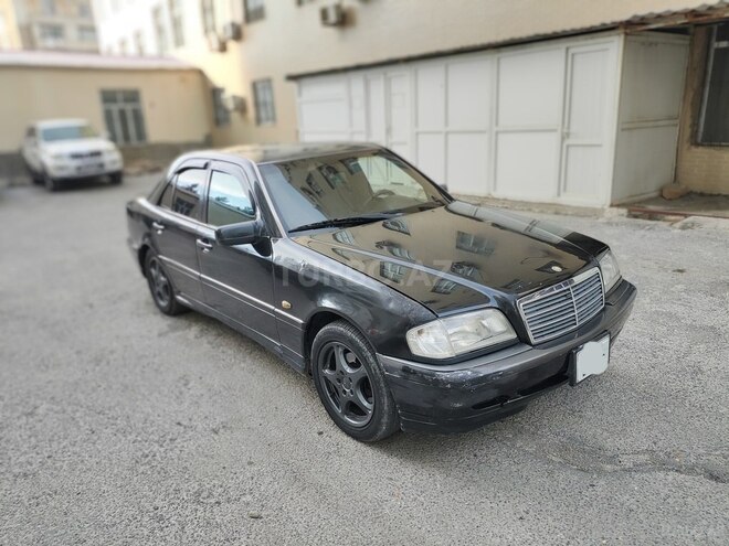 Mercedes C 200 1995, 324,000 km - 2.0 l - Bakı