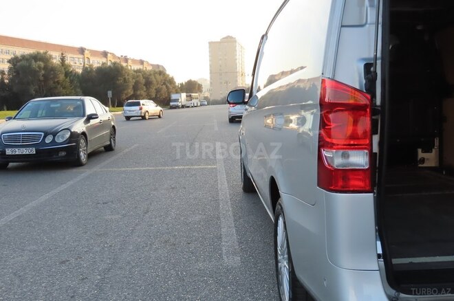 Mercedes  2019, 326,000 km - 2.2 l - Bakı