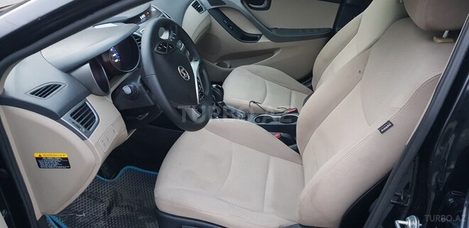 Hyundai Elantra 2014, 138,676 km - 1.8 l - Şəmkir