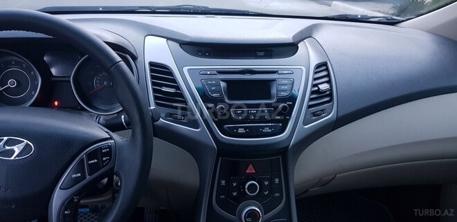 Hyundai Elantra 2014, 138,676 km - 1.8 l - Şəmkir
