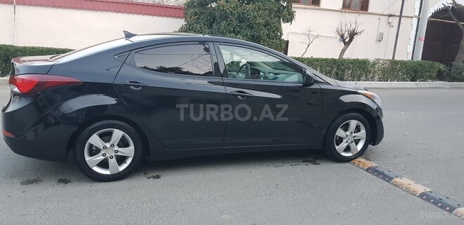 Hyundai Elantra 2014, 138,676 km - 1.8 l - Şəmkir
