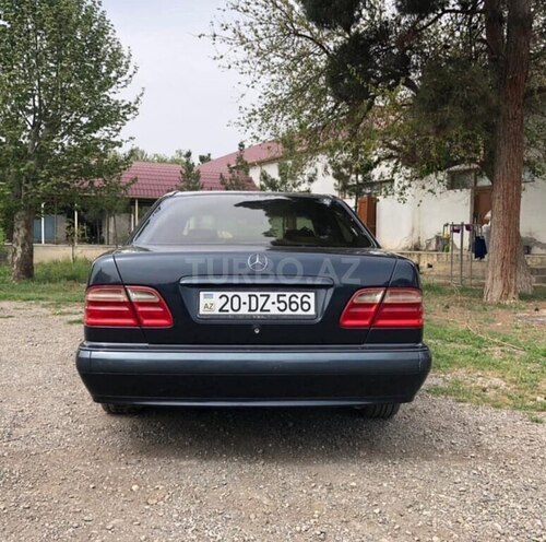 Mercedes E 240 2000, 291,000 km - 2.4 l - Goranboy