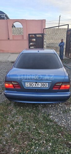 Mercedes E 270 1999, 356,987 km - 2.7 l - Ağstafa