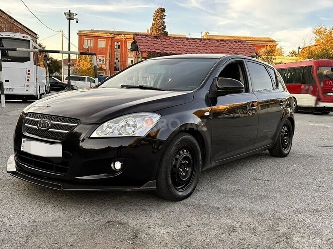 Kia Ceed 2008, 239,000 km - 1.6 л - Xudat