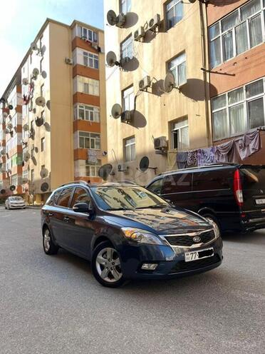 Kia Ceed 2010, 188,000 km - 1.6 л - Bakı