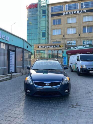 Kia Ceed 2010, 188,000 km - 1.6 л - Bakı