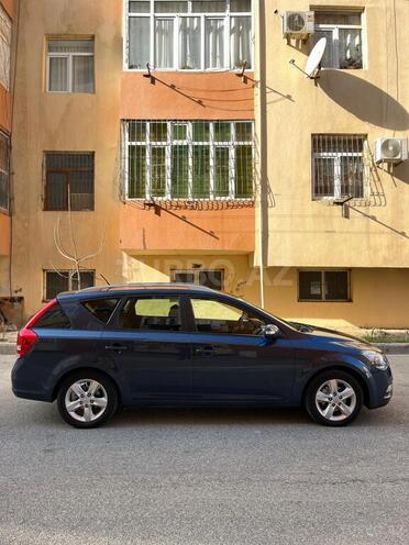 Kia Ceed 2010, 188,000 km - 1.6 л - Bakı
