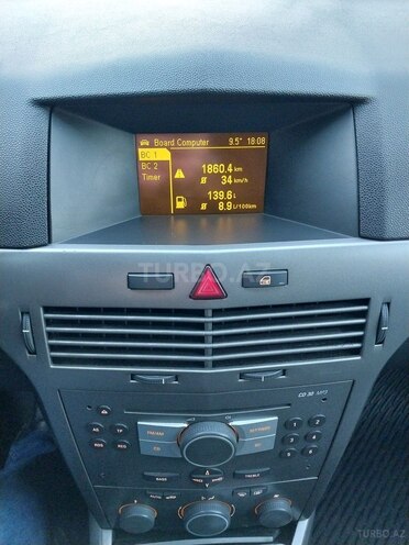 Opel Astra 2006, 236,000 km - 1.4 л - Bakı