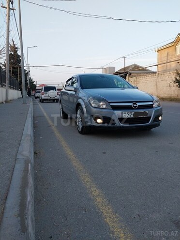 Opel Astra 2006, 236,000 km - 1.4 л - Bakı