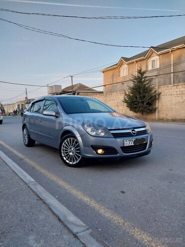 Opel Astra 2006, 236,000 km - 1.4 л - Bakı