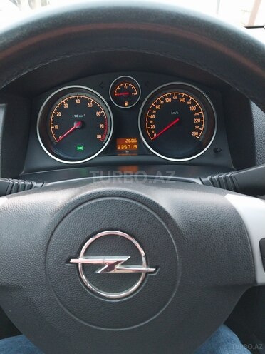 Opel Astra 2006, 236,000 km - 1.4 л - Bakı