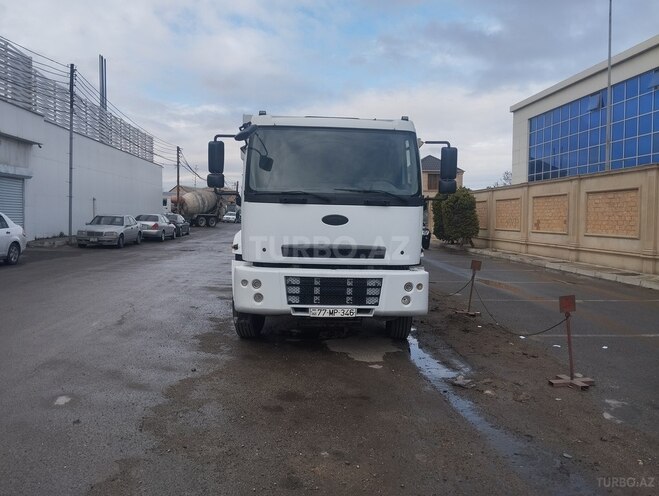 Ford Cargo 2008, 250,000 km - 8.0 l - Bakı