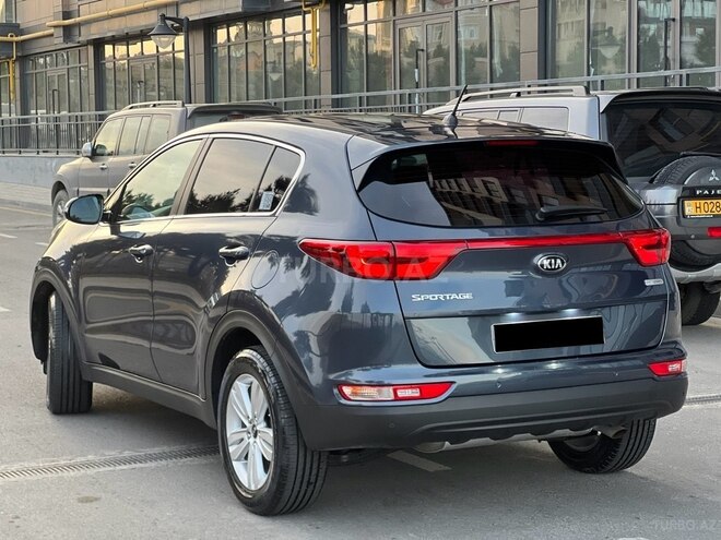Kia Sportage 2017, 135,000 km - 1.7 л - Bakı