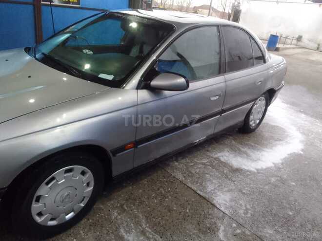 Opel Omega 1995, 250,000 km - 2.0 l - Bakı