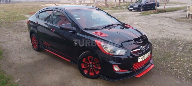 Hyundai Accent 2011, 349,000 km - 1.4 l - Bakı