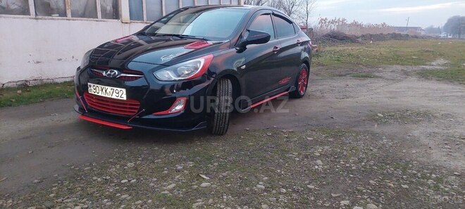 Hyundai Accent 2011, 349,000 km - 1.4 l - Bakı