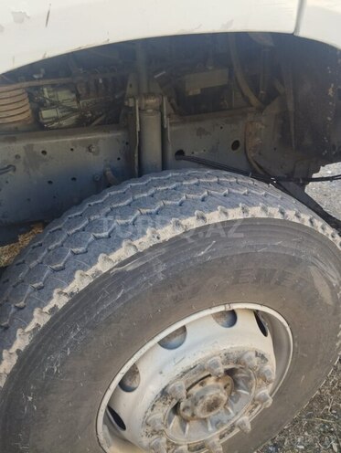 HOWO Sinotruk 2011, 225,000 km - 9.5 л - Qazax