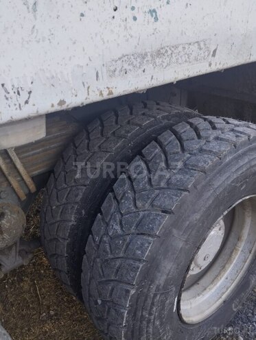HOWO Sinotruk 2011, 225,000 km - 9.5 л - Qazax