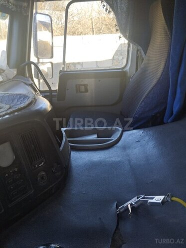 HOWO Sinotruk 2011, 225,000 km - 9.5 л - Qazax