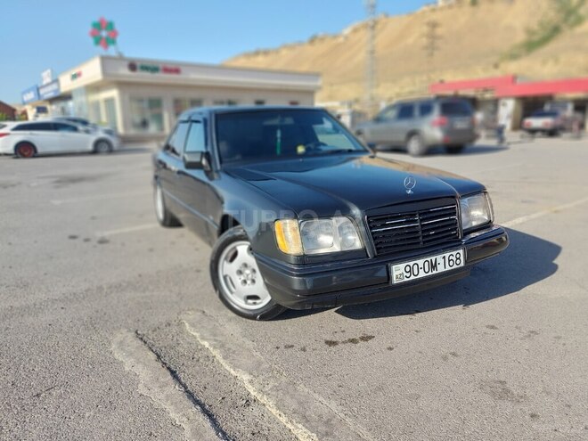 Mercedes E 250 1994, 450,000 km - 2.5 l - Bakı