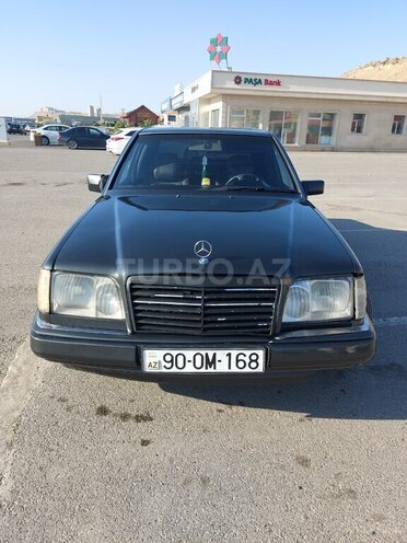 Mercedes E 250 1994, 450,000 km - 2.5 l - Bakı