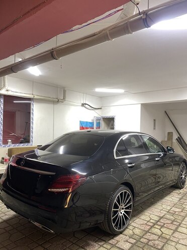 Mercedes E 300 2018, 107,245 km - 2.0 л - Bakı