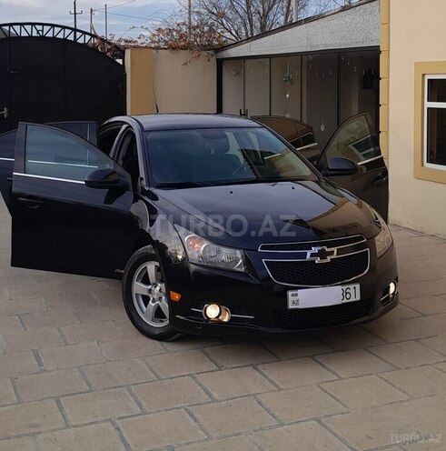 Chevrolet Cruze 2014, 210,000 km - 1.4 l - Salyan