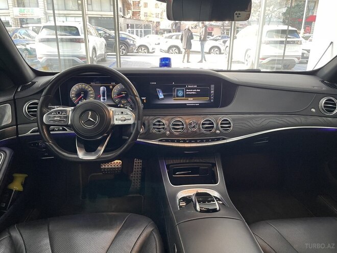 Mercedes S 450