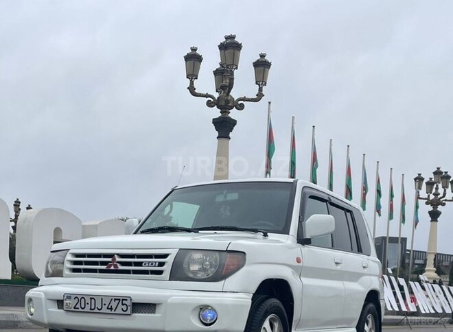 Mitsubishi Pajero io 2000, 210,101 km - 1.8 l - Gəncə