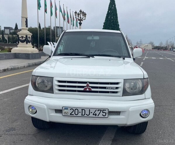 Mitsubishi Pajero io 2000, 210,101 km - 1.8 l - Gəncə