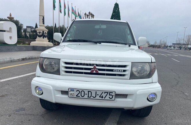 Mitsubishi Pajero io 2000, 210,101 km - 1.8 l - Gəncə