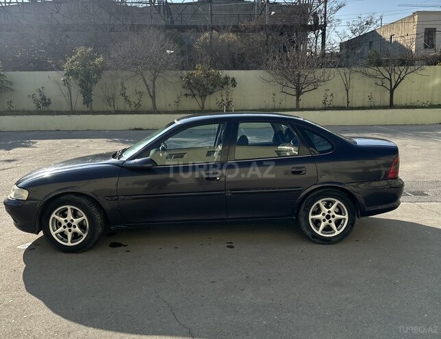 Opel Vectra 1998, 360,000 km - 2.0 l - Bakı