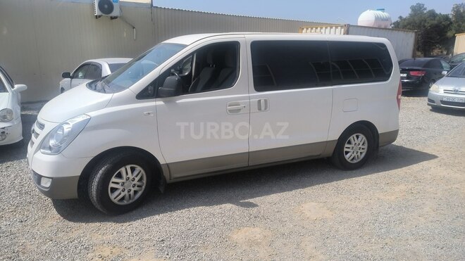 Hyundai H-1 2015, 322,000 km - 2.5 l - Bakı