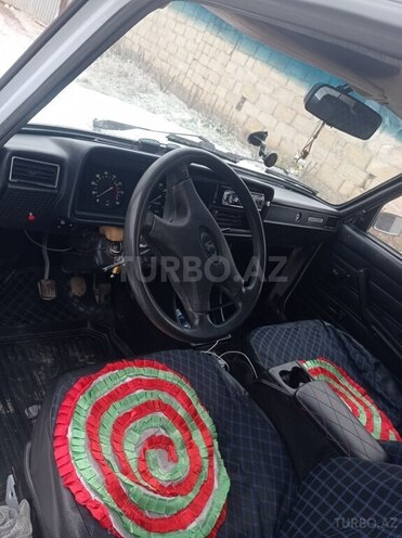 LADA (VAZ) 2107 2003, 22,580 km - 1.6 л - Qusar