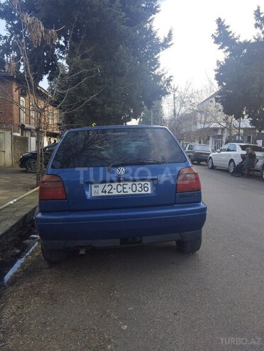 Volkswagen Golf 1997, 285,368 km - 1.8 l - Lənkəran