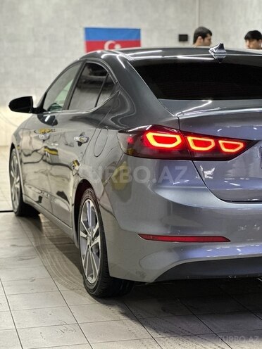 Hyundai Elantra 2017, 77,000 km - 2.0 л - Bakı