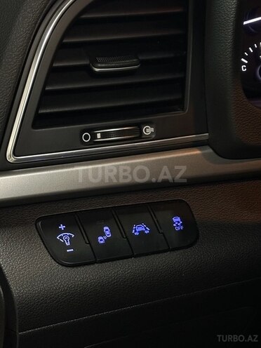 Hyundai Elantra 2017, 77,000 km - 2.0 л - Bakı