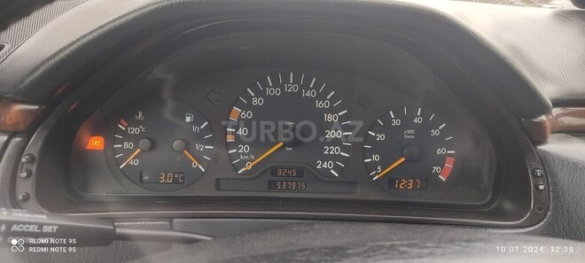 Mercedes E 230 1997, 537,975 km - 2.3 l - Neftçala
