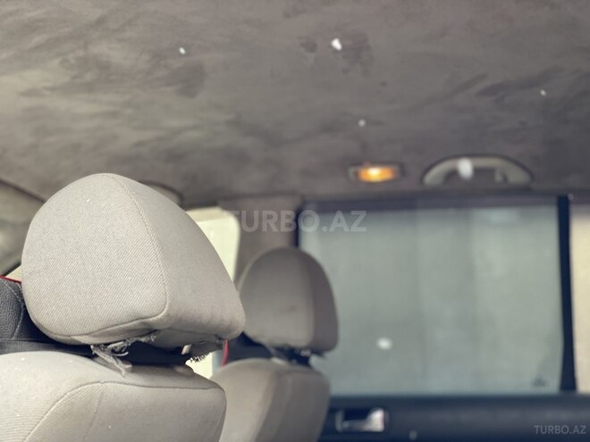 Volkswagen Golf 2000, 300,000 km - 2.0 l - Xırdalan