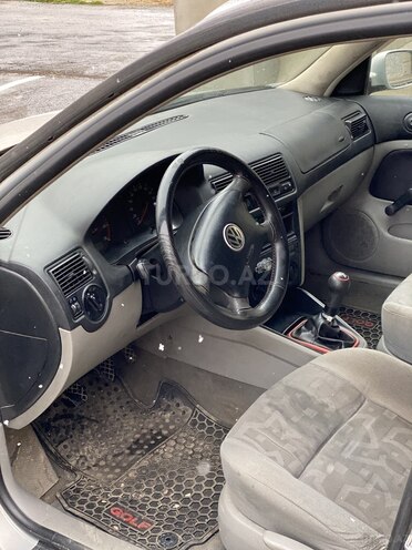 Volkswagen Golf 2000, 300,000 km - 2.0 l - Xırdalan