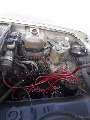 LADA (VAZ) 2106 1985, 100,000 km - 1.5 l - Salyan