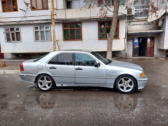 Mercedes C 200 1999, 430,000 km - 2.0 л - Bakı